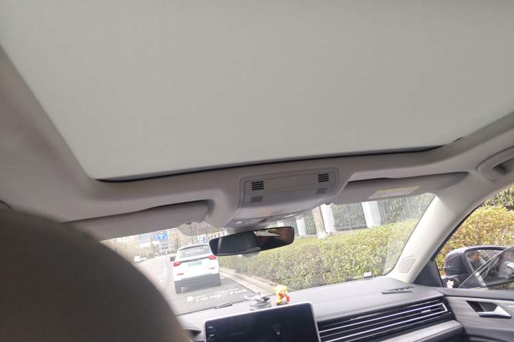 Used Volkswagen Sagitar 2023 300TSI DSG Excellence Edition