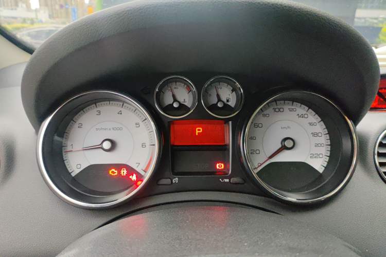 Used Peugeot 408 2013 2.0L Automatic Comfort Edition