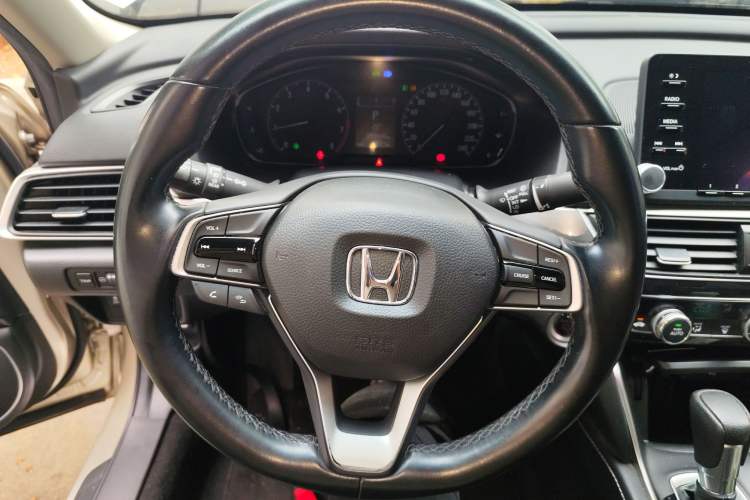 Used Honda Inspire 2019 260TURBO Elegant Edition China VI Emission Standard
