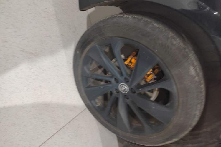 Used CHANGAN UNI-T 2021 1.5T Sport Edition Flagship Version Right Rear Wheel Hub