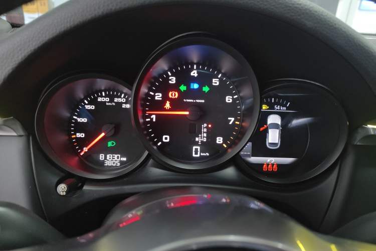 Used Porsche Macan 2018 Macan 2.0T