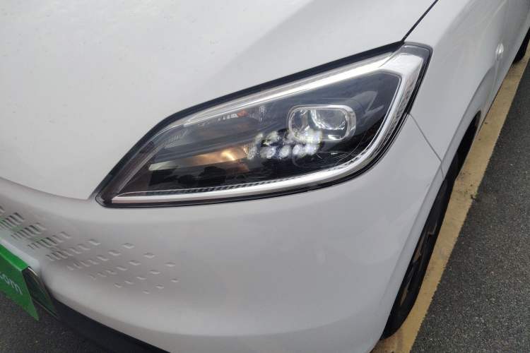 Used Wuling Hongguang New Energy 2025 Extended-Range Hybrid 50KM Comfort Version
