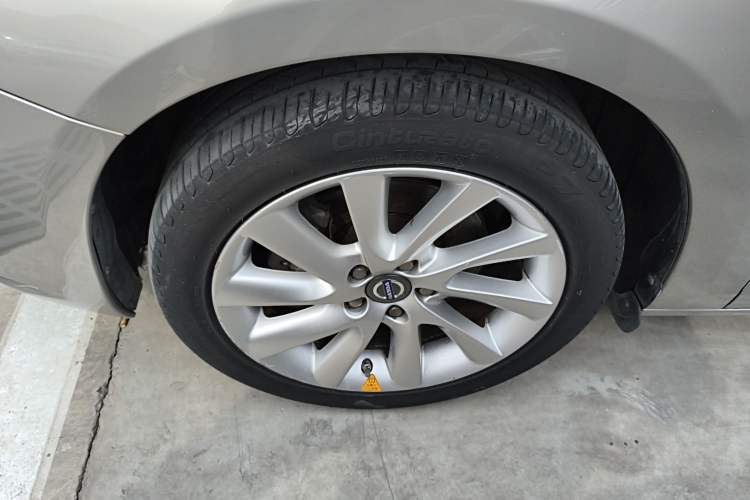 Used Volvo S60 2015 S60L 2.0T Zhiyuan Edition