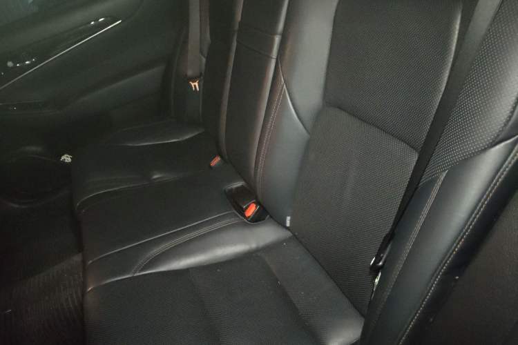 Used Toyota Crown 2015 2.0T Fashion Edition