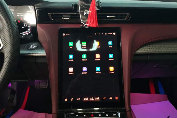 Used Hongqi H5 2024 1.5T DCT Smart Connect Flagship Edition
