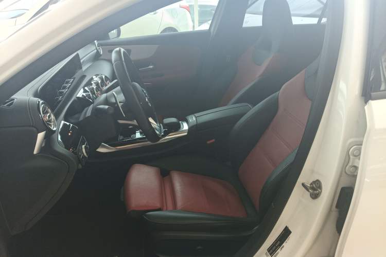 Used Mercedes-Benz A AMG 2020 AMG A 35 4MATIC Left Front Seat