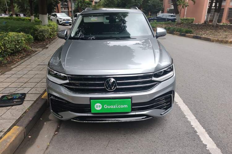 Used Volkswagen Tiguan L 2022 330TSI Automatic Two-Wheel Drive R-Line Enhanced Edition