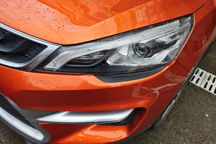 Used Geely Auto Emgrand GS 2016 Sports Edition 1.8L Manual LingShang Model Left Front Headlight