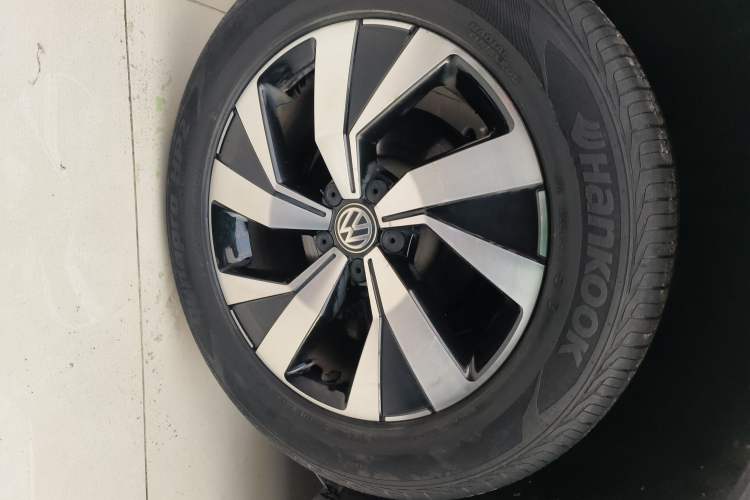 Used Volkswagen Tayron 2019 330TSI Two-Wheel Drive Luxury Model China VI Standard