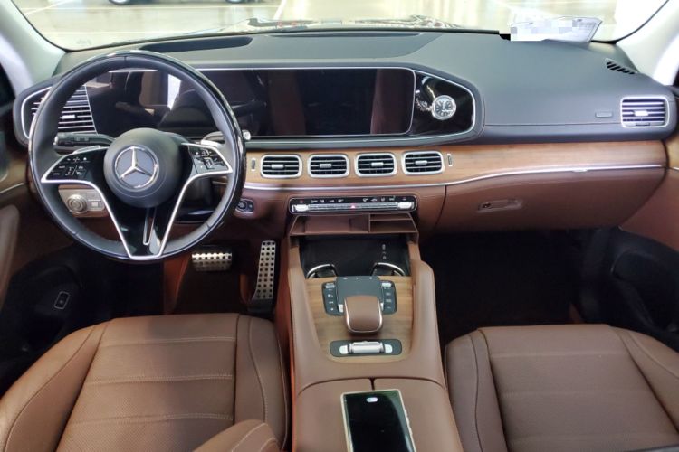 Used Mercedes-Benz GLS 2024 GLS 450 4MATIC Luxury Model
