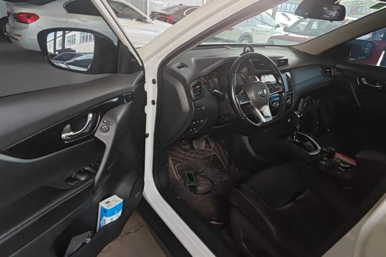 Used Nissan X-Trail 2020 2.5L XL ITS CVT 4WD Deluxe Navigation Edition Driver Seat