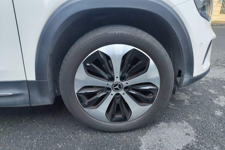 Used Mercedes-Benz GLB 2022 Updated GLB 200 Fashion Edition
