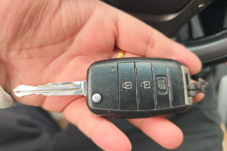 Used Kia K3 2015 1.6L Manual GL
