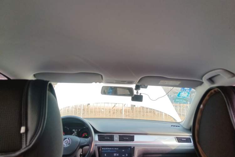 Used Volkswagen Bora 2017 1.6L Automatic Fashion Model