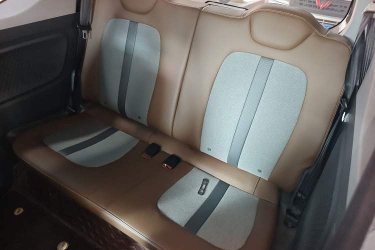 Used Wuling Hongguang MINIEV 2022 GAMEBOY 200km Gaming Edition with Lithium Iron Phosphate Left Rear Seat