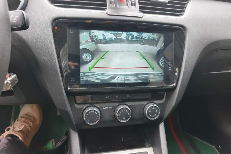 Used Skoda Octavia 2020 1.5L Automatic SmartDrive Luxury Edition
