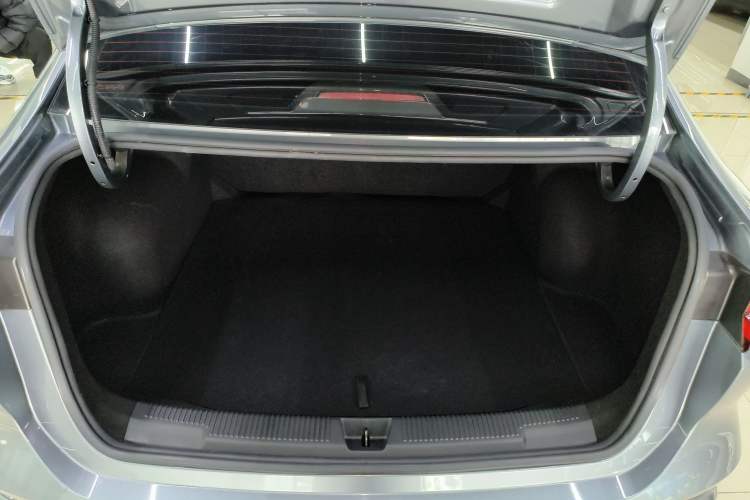 Used Roewe i5 2023 1.5L CVT Luxury Edition