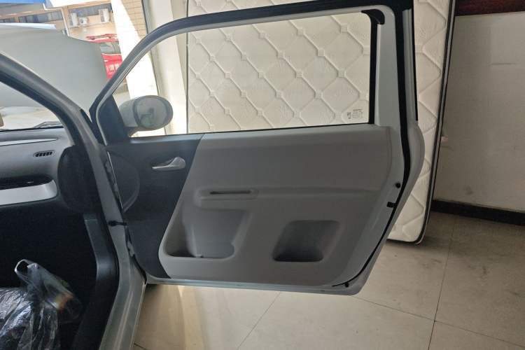 Used Changan Lumin 2025 205km Refreshing Edition
