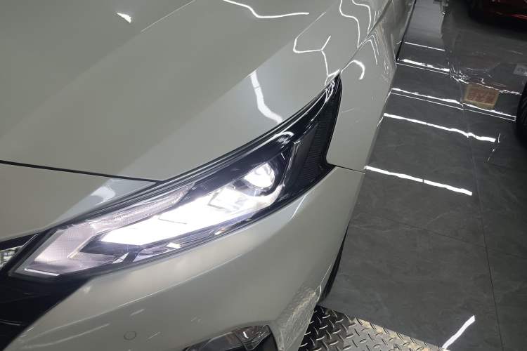 Used Nissan Teana 2021 2.0L XL Upper AD1 Smart Drive & Navigation Edition Left Front Headlight