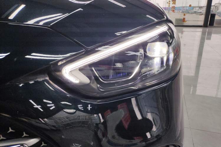 Used Mercedes-Benz C-Class 2025 Facelift C 260 L Sport Edition
