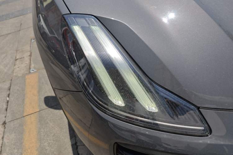 Used Lynk & Co 06 2020 1.5T JinPro model Right Front Headlight