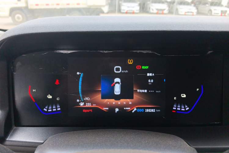 Used Dongfeng Aeolus E70 2023 500 Smart Version Lithium Iron Phosphate 48.6 kWh 110 kW Instrument Cluster