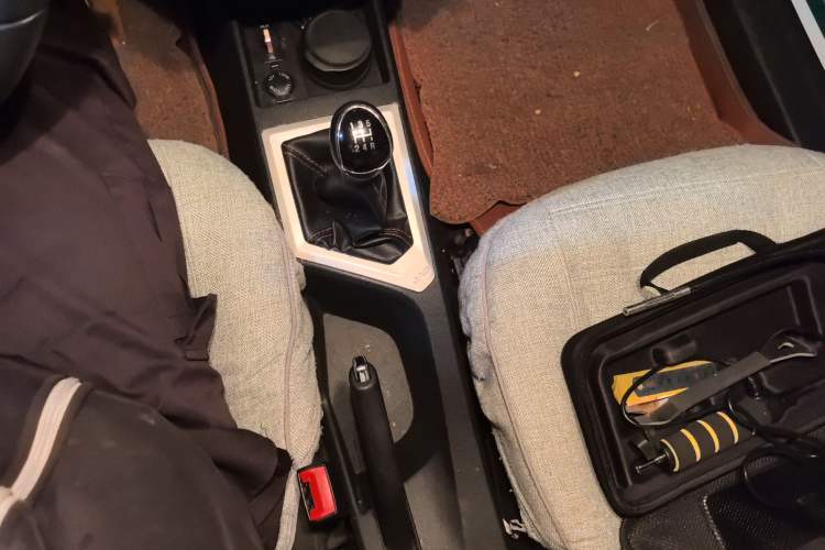 Used JAC Group Refine S2 2015 1.5L Manual Luxury Smart Model
