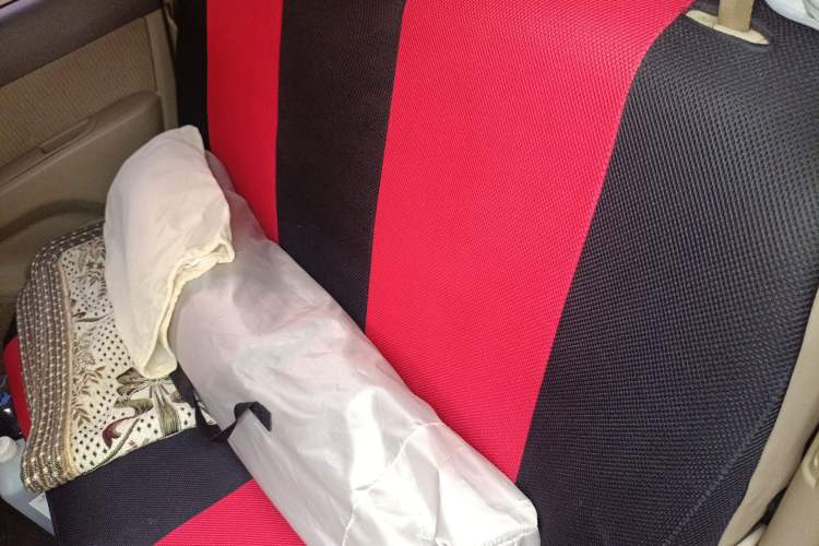 Used Nissan Livina 2010 Jingyue Edition 1.6L Manual All-Around Model