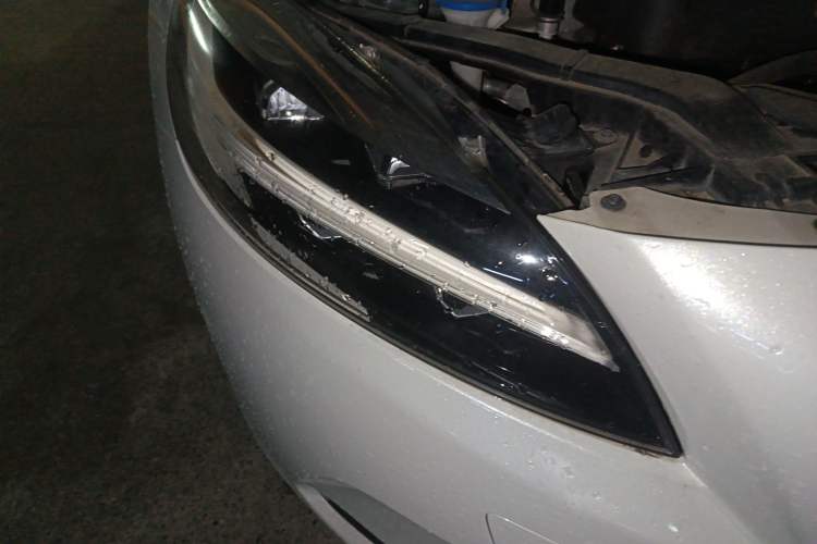 Used Volvo V40 2017 T3 Zhiyi Edition
