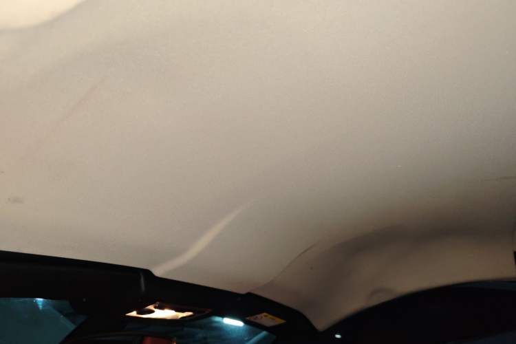 Used BMW Z4 2013 sDrive20i Leading Model Headliner