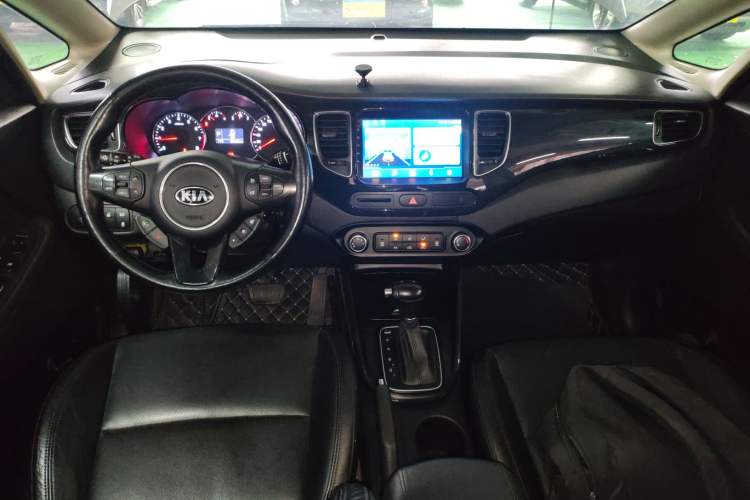 Used Kia Carens 2013 2.0L 7-Seater Automatic Comfort Edition China IV Standard