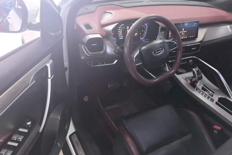 Used Geely Auto Coolray 2019 Sport Version 260T DCT Explorer China VI Standard Driver Seat