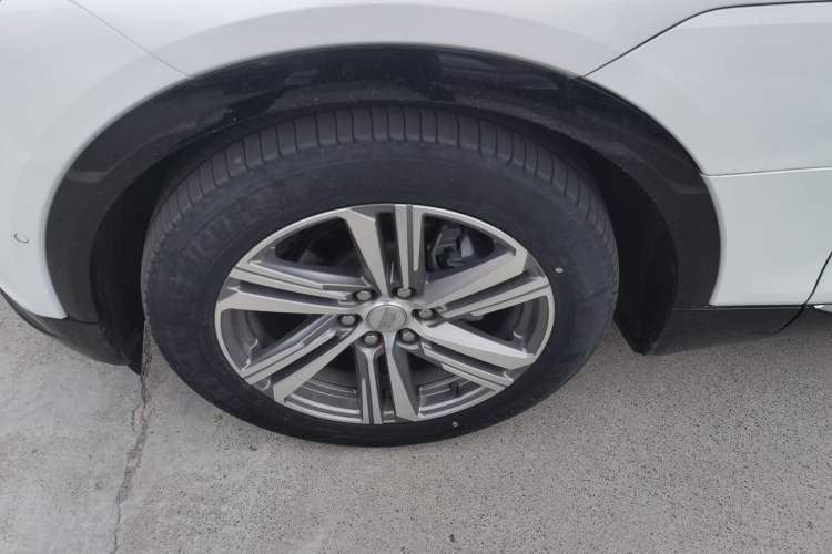 Used Cadillac LYRIQ 2022 Rear-Drive Long-Range Luxury Edition Exterior 4