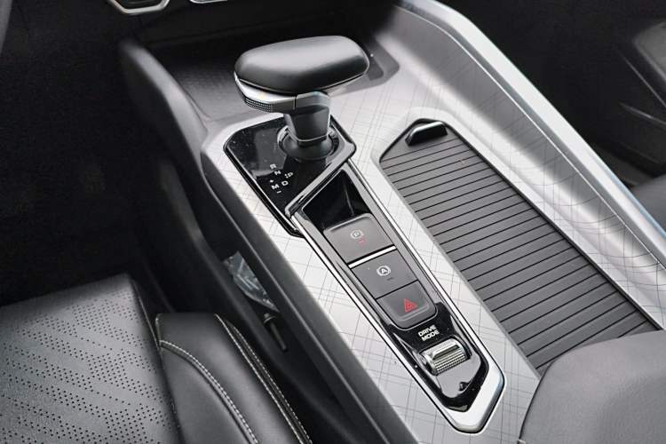 Used Geely Auto Preface 2021 2.0TD Luxury Version Gear Lever