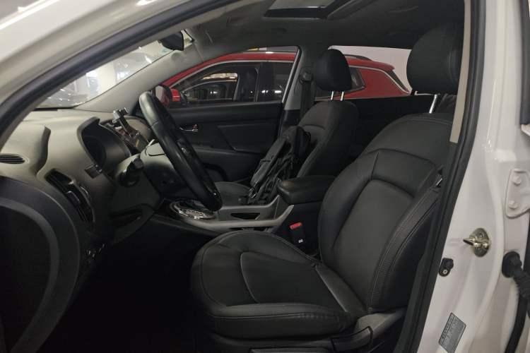 Used Kia Sportage R 2015 2.0L Automatic Two-Wheel Drive GLS Left Front Seat