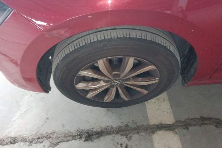 Used Volkswagen Polo 2021 Plus 1.5L Automatic Colorful Tech Edition Left Front Wheel Hub