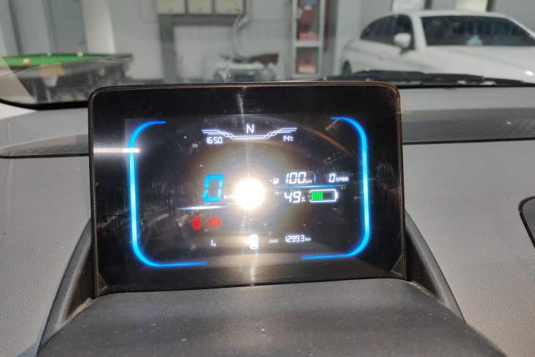 Used CHANGAN NEVO Lumin 2025 205 km Xiangqin Version
