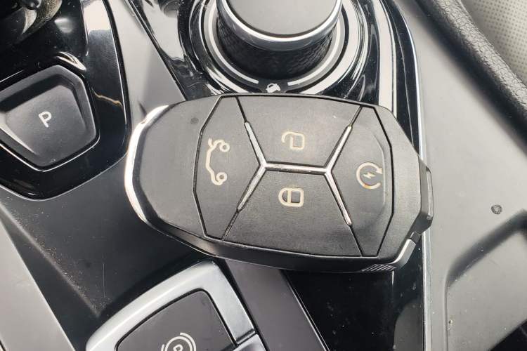 Used Lynk & Co 03 2021 1.5TD DCT Jing Champion Edition Vehicle Key