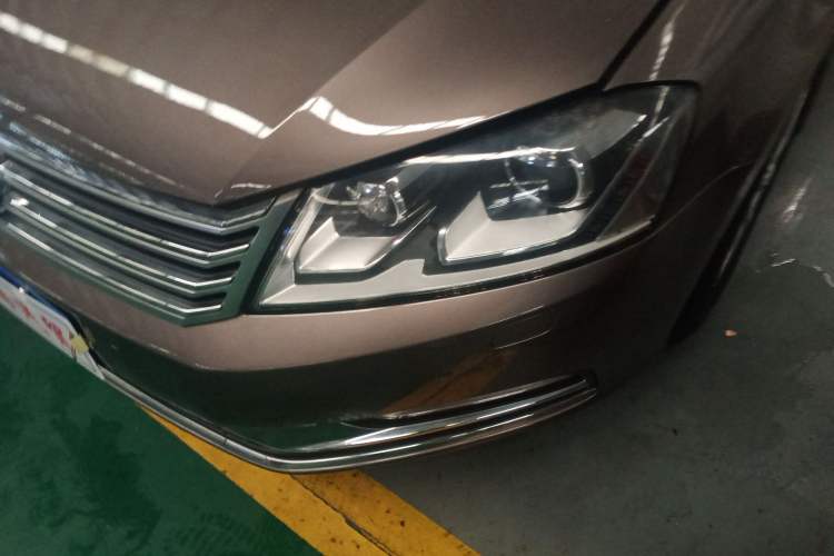 Used Volkswagen Magotan 2015 1.8TSI Luxury Model Left Front Headlight