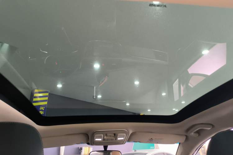 Used Geely Auto Emgrand GS 2016 Elegant Edition 1.8L Manual LingShang Model Headliner