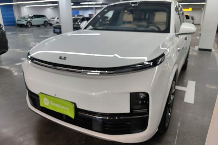 Used Li Auto L8 2025 Max Smart Refresh Edition