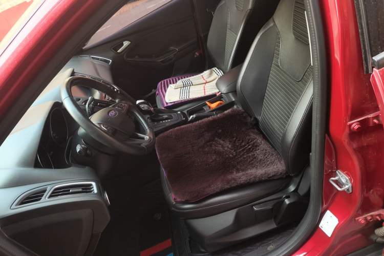 Used Ford Focus 2015 Hatchback 1.6L Automatic Fashion Edition