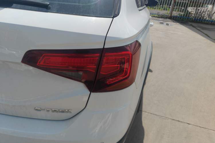 Used Volkswagen C-TREK 2018 1.5L Manual Comfort Model Right Rear Taillight