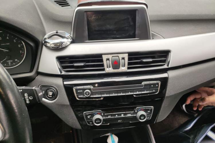 Used BMW X1 2016 sDrive18Li Fashion Model
