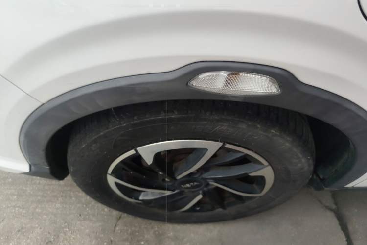 Used NETA V 2022 Long-Range Industry Custom Edition