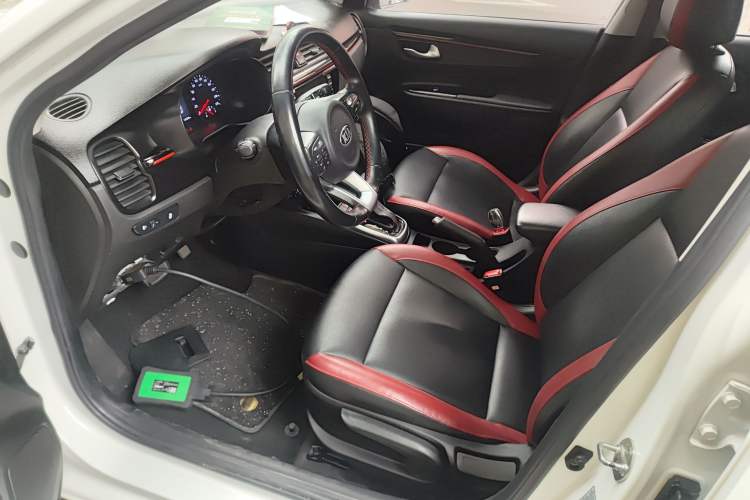 Used Kia KX Cross 2018 1.6L Automatic Dynamic Sunroof Version
