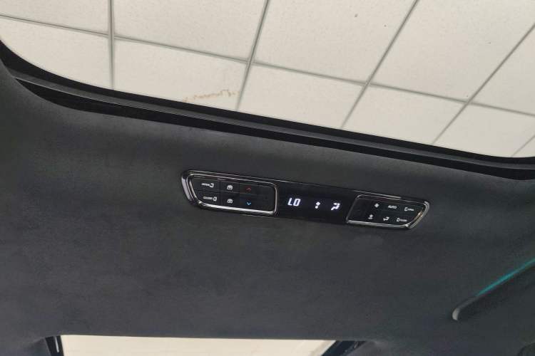 Used GAC Trumpchi M8 2023 Zongshi Series Dual-Motor Flagship Edition Headliner