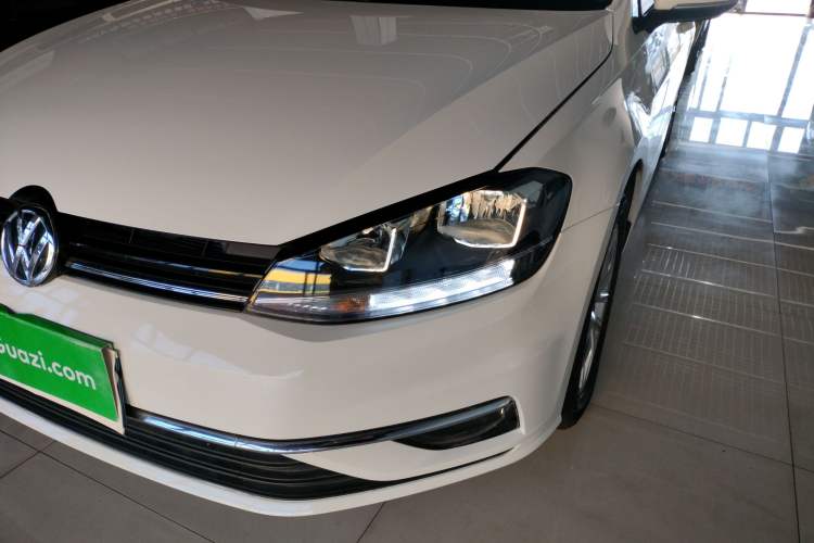 Used Volkswagen Golf 2019 200TSI DSG Comfort & Ambition Edition China VI Standard