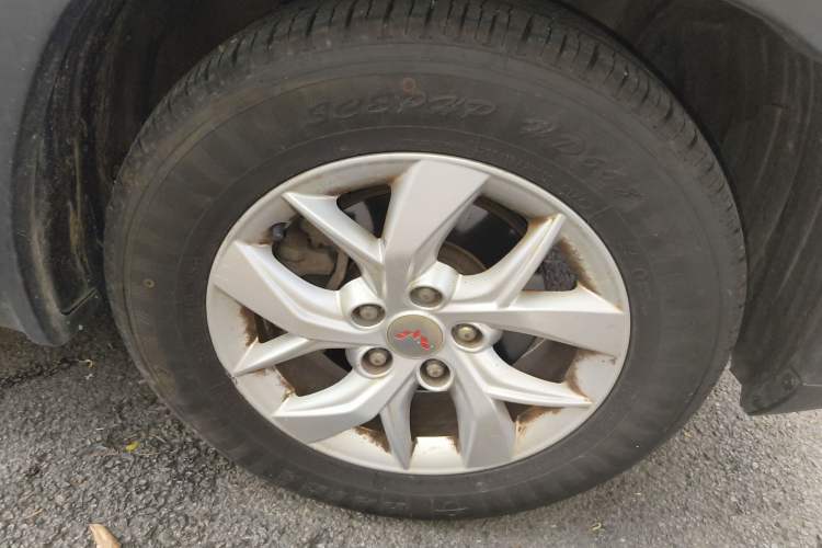 Used Wuling Hongguang S3 2018 1.5L Manual Comfort Model China V Standard