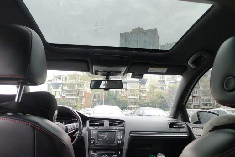 Used Volkswagen Golf GTI 2016 2.0 TSI GTI